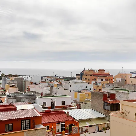 Leonor San Andres سانتا كروز دي تينيريف